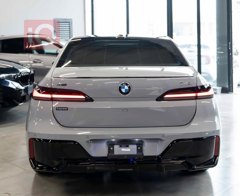 بي ام دبليو الفئة 7